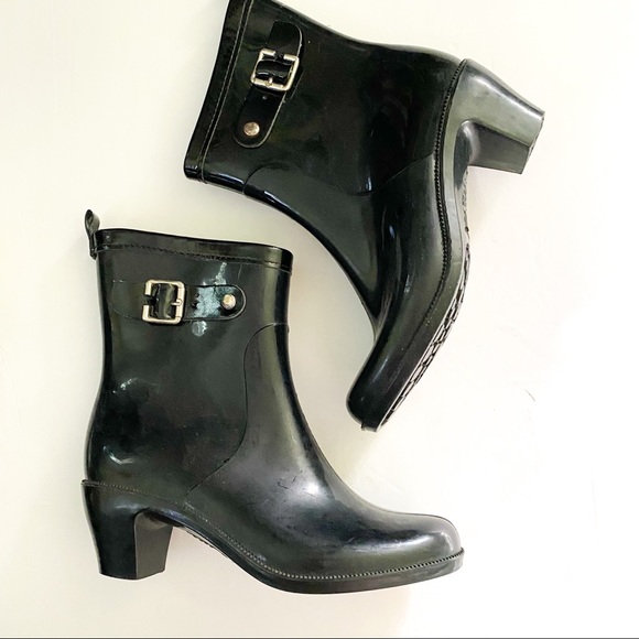 black heeled rain boots